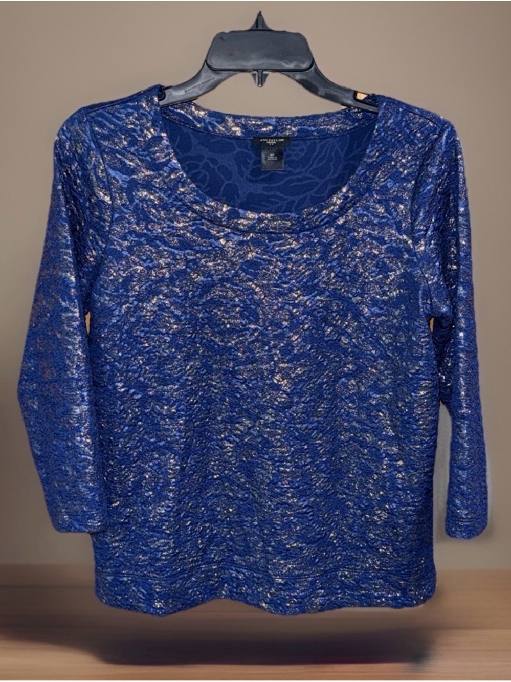 Ann Taylor Petite Metallic Royal Blue Long Sleeve Floral Blouse